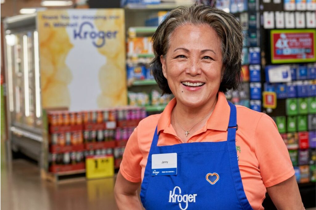 kroger associate smiling